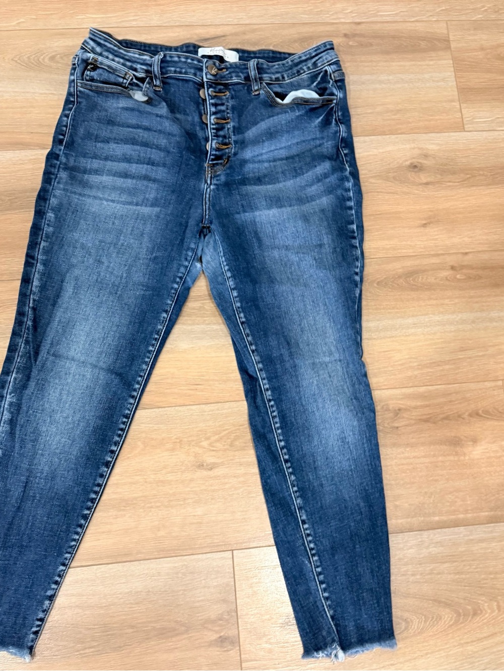 Kancan Size 33 High Rise Button Fly Raw Hem Skinny Jeans